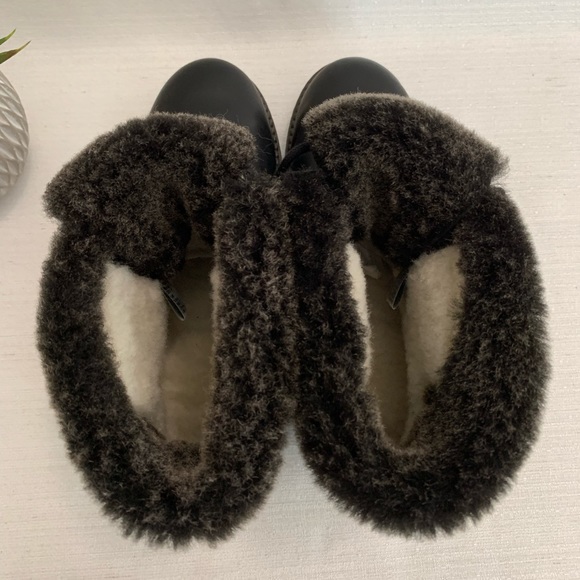 Blondo Tendra Black Leather Fur Lined Waterproof Boots Womans 8.5M - Picture 11 of 15